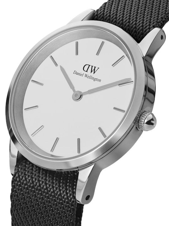Daniel Wellington Ανδρικό Ρολόι 40mm Μπαταρίας με Μαύρο Μεταλλικό Μπρασελέ