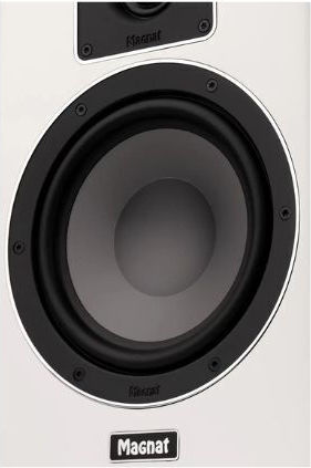 Magnat Signature 603 146312 Pair of Hi-Fi Speakers Bookself 170W 3 No of Drivers W20.5xD28.2xH36.5cm. Satin White