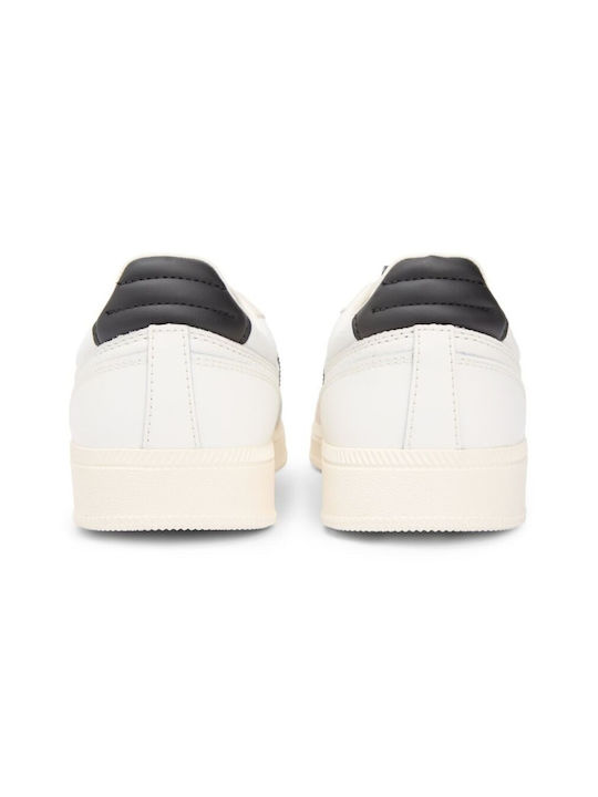 Sneakers White