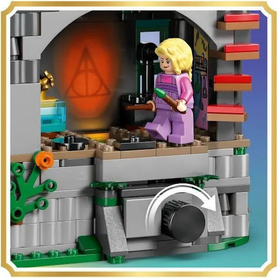 LEGO Harry Potter Luna Lovegood's House for 10+ Years 764 Pieces