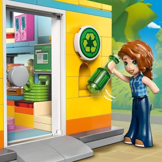 LEGO Friends Heartlake City Convenience Store for Ages 5+ 176 Pieces
