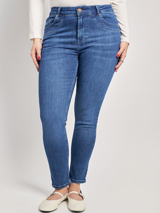 Blugi de damă cu croială skinny
