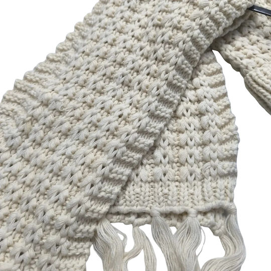 Beanie Beanie Knitted in Beige color
