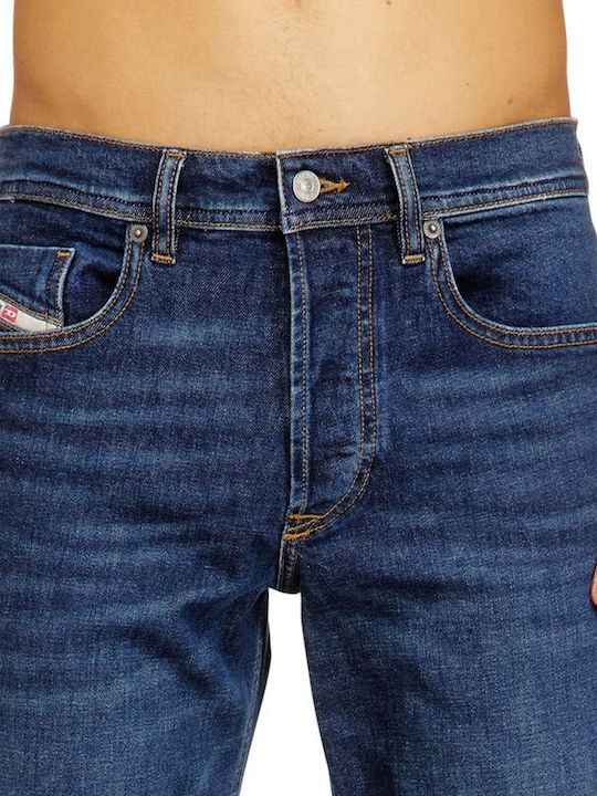 Ανδρικό Παντελόνι Τζιν με Regular Tapered Εφαρμογή Μπλε