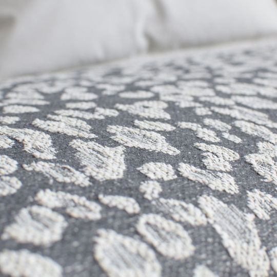 Ravelia Felino Sofa Throw 2 Seater Chenille 180x240cm D Grey