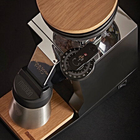 Eureka Mignon Single Dose Coffee Grinder On Demand 320W with Bean Hopper Capacity 45gr Chrome
