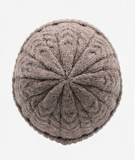 Beanie Beanie with Knit in Brown color