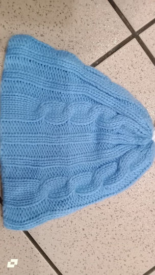 Beanie Unisex Beanie Knitted in Light Blue color