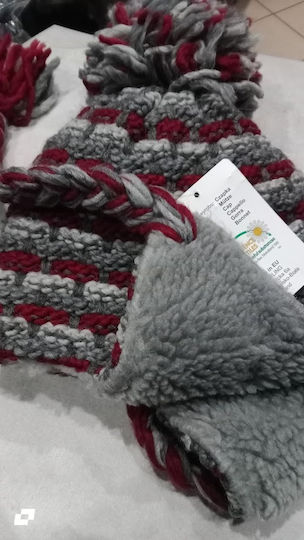 Beanie Beanie Knitted in Gray color