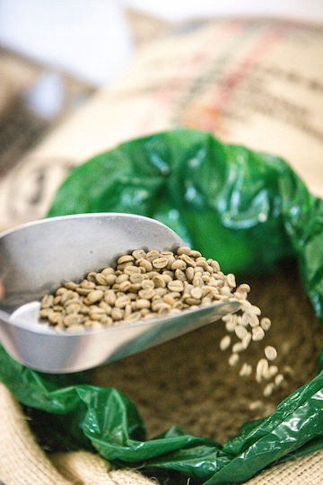 Coffee Plant Кафе Еспресо Арабика Бразилско Classic на Зърна 250гр
