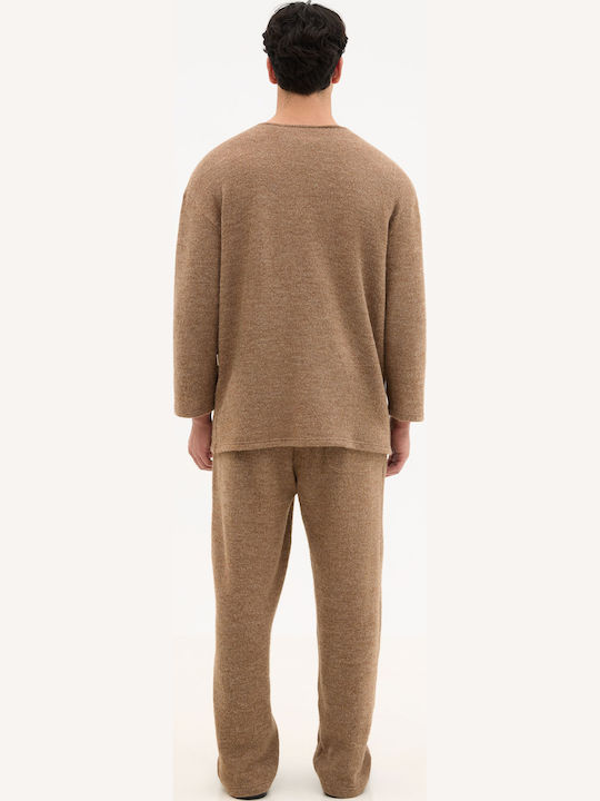 Women's Long Sleeve Sweater with V Neckline Beige