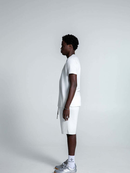 T-shirt White