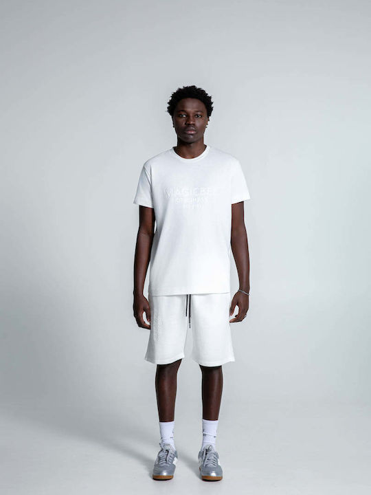 T-shirt White