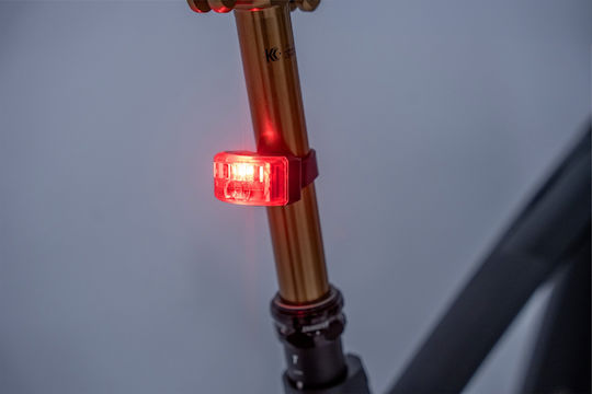 ACID 93531 Wiederaufladbar Fahrradlicht-Set