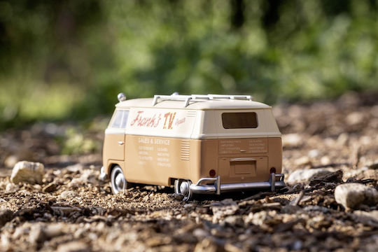 Transformers Diecast Model 1/32 1967 Vw Bus T7 Wheeljack