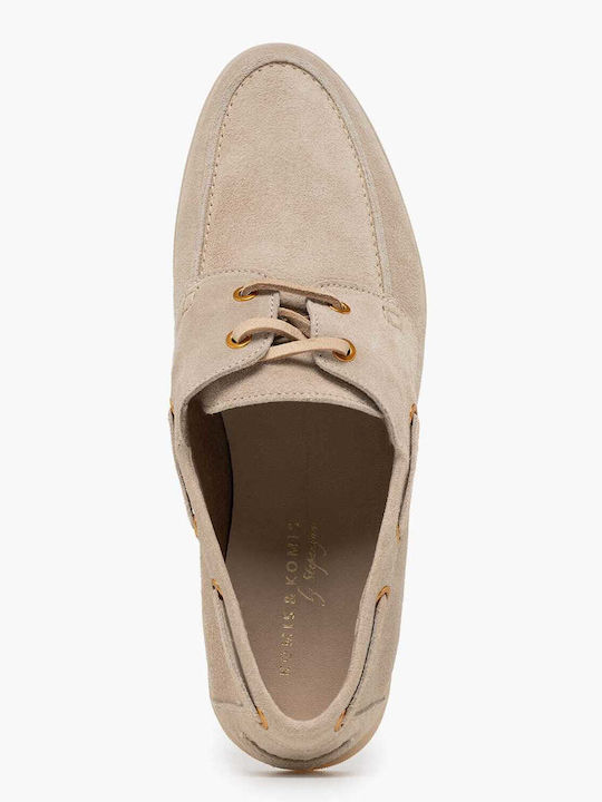 Leather Women's Boat Shoes in Brown Color