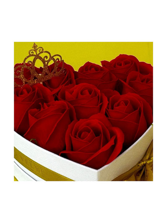 Aranjament Floral Royal Crown Cutie În Formă De Inimă 10 Trandafiri Săpun Coroană Aurie Deasupra