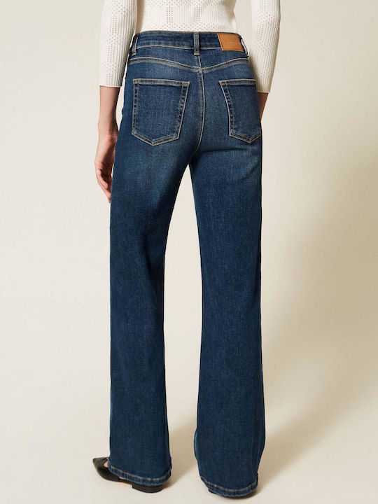 Twinset