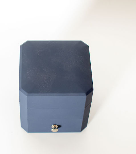 Box für Geschenke Rosa 9x9cm.