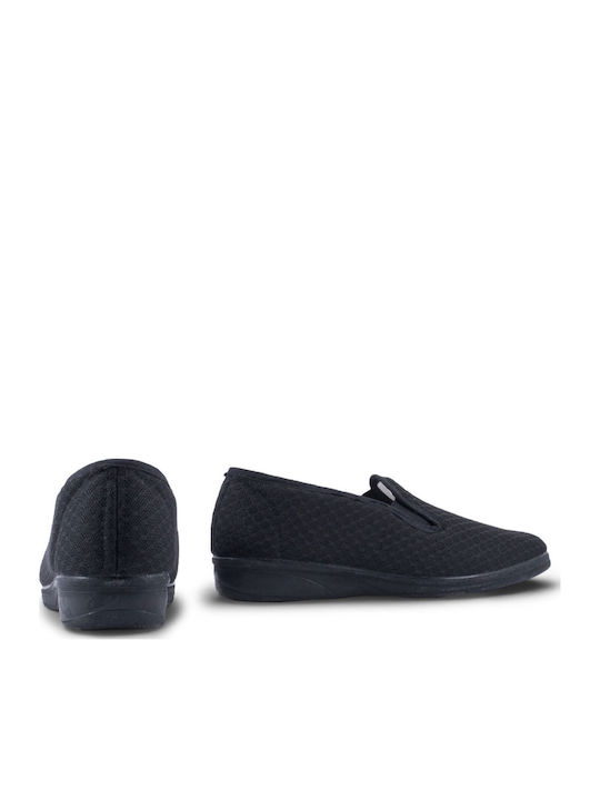 Closed Women's Slippers Black