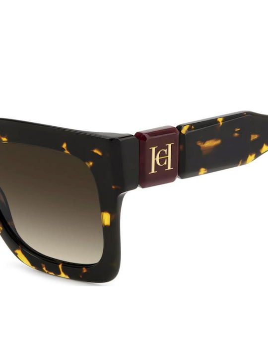 Carolina Herrera Brown Sunglasses with Horn-Rimmed Frame Carolina Herrera Brown Sunglasses with Horn-Rimmed Frame