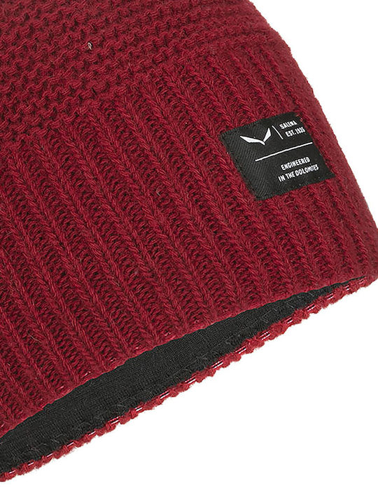 Sarner 2 Beanie Unisex Knitted Beanie in Burgundy Color