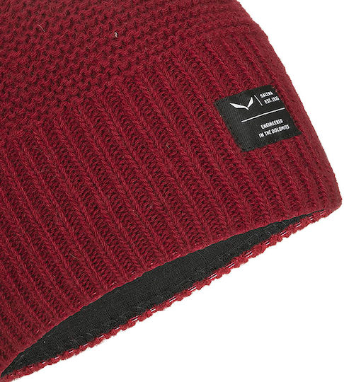 Sarner 2 Beanie Unisex Strickmütze in Burgundischer Farbe