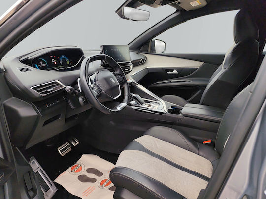 Peugeot 3008 Hybrid4 300 e-EAT8 GT PHEV (Plug-In) '21
