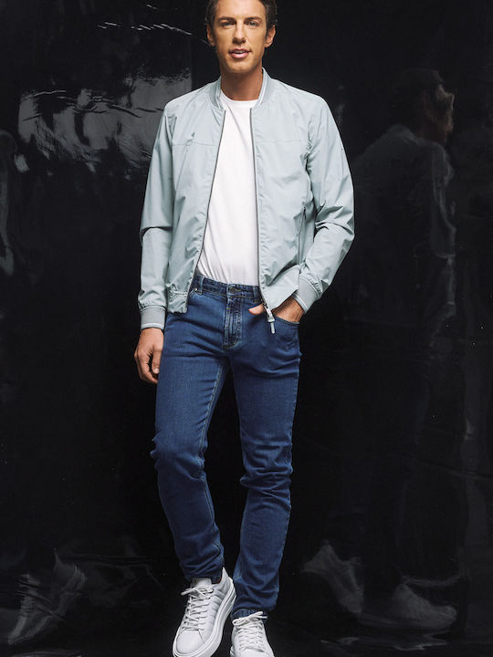 Guy Laroche
