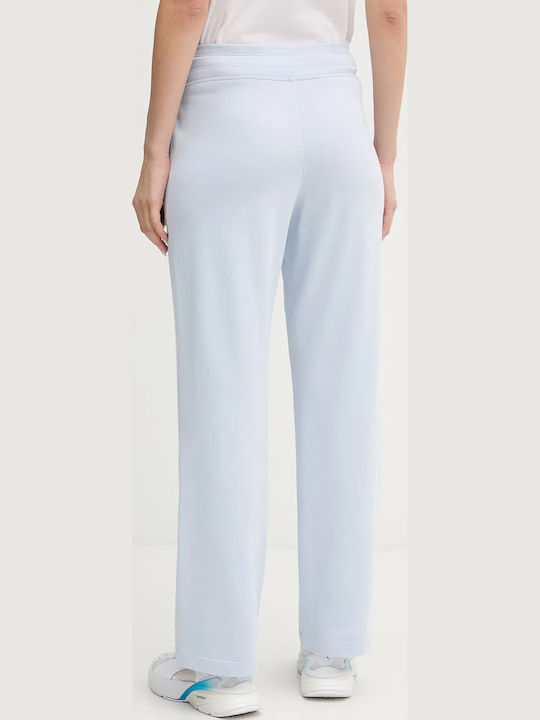 DKNY