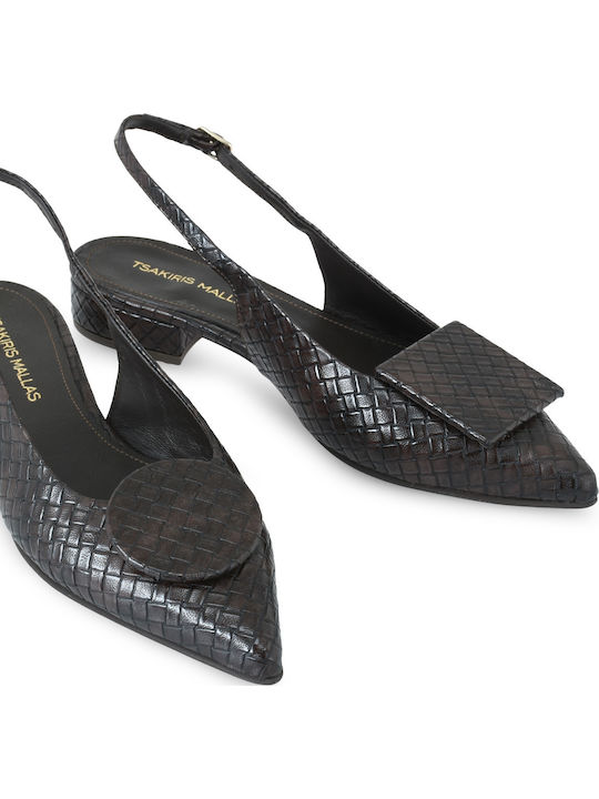 Pumps mit flachem Absatz Braun