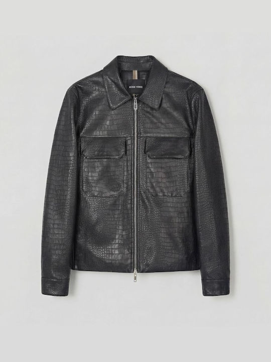 Jacke Black
