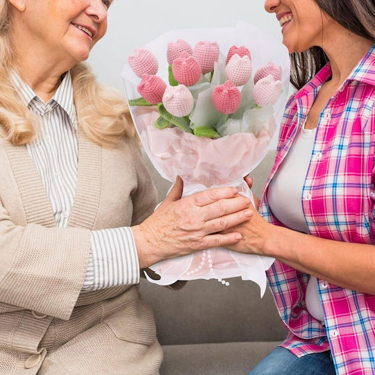 Komplet Für Anfänger Und Fortgeschrittene Bastelset Für Häkeln Verschiedenes Bastelbedarf Zubehör Faden Werkzeuge Anleitung Inklusive Dekoratives Modell Handgemachter Blumenstrauß Tulpen Rosa 38 X 26 Cm