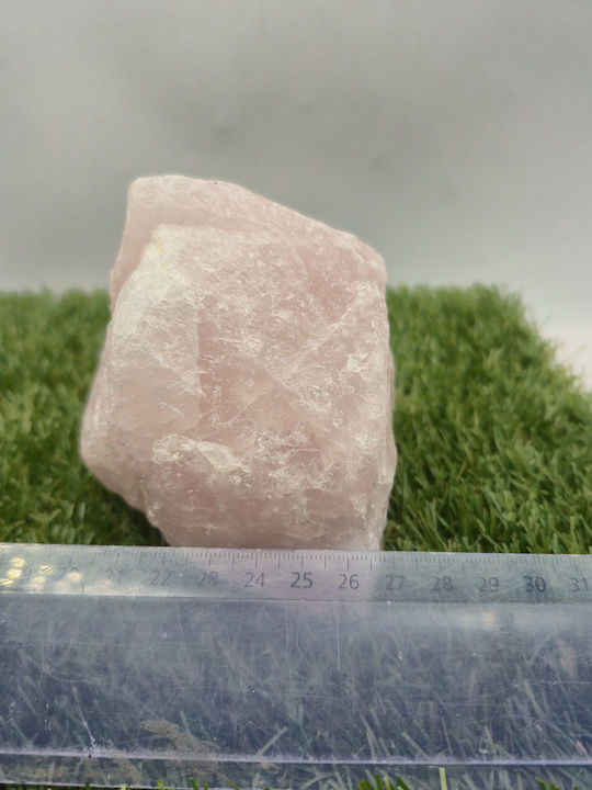 Pink Quartz Raw 1067gr Natural Semi Precious Stone