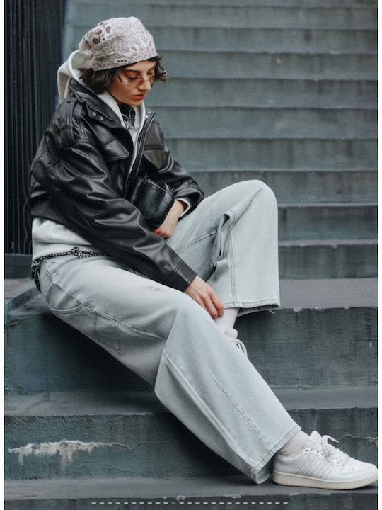 Women's Jean Pants in Loose Fit