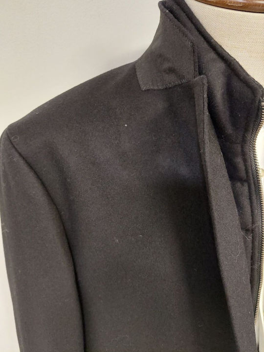 Guy Laroche