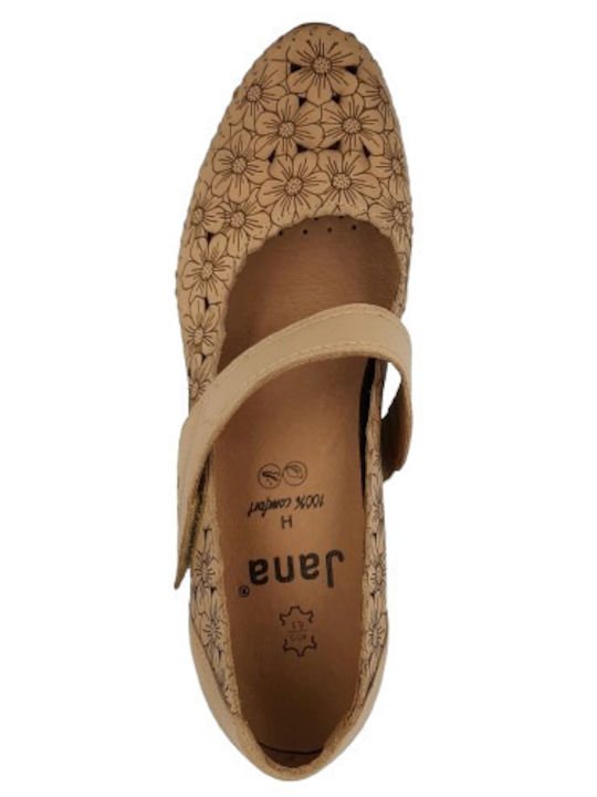 Leather Heels with Strap Beige