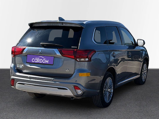 Mitsubishi Motors Outlander 2.4 PHEV Instyle Navi Plus Auto 4WD PHEV (Plug In) '20