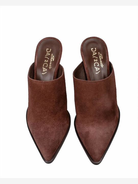 Mules With Heel in Brown Colour