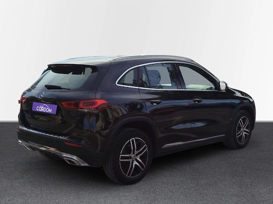 Mercedes-Benz GLA 180 д Авто '22