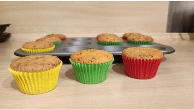 Intense Blue Non-Stick Caramel Papers Cupcakes Muffins 180 Pieces