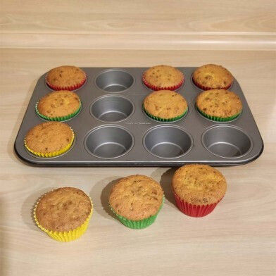Intense Blue Non-Stick Caramel Papers Cupcakes Muffins 180 Pieces