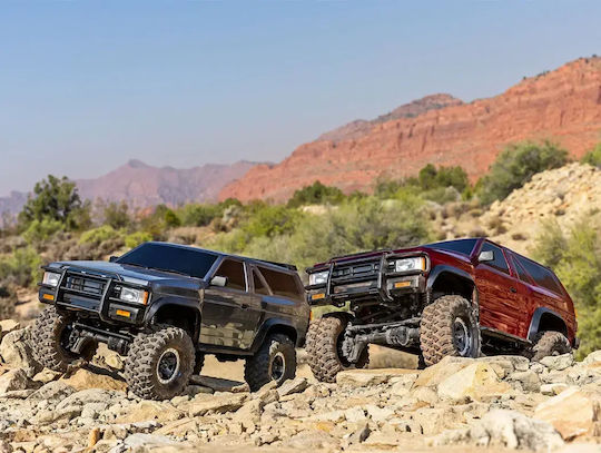 Traxxas Trx-4 Remote Controlled Car Crawler 4WD Silver