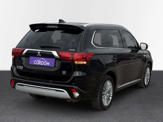 Mitsubishi Motors Outlander 2.4 PHEV Instyle Navi Plus Auto 4WD PHEV (Plug In) '20
