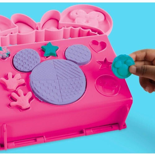 Hasbro Play-Doh Plasticine - On-the-Go Game for Ages 3+