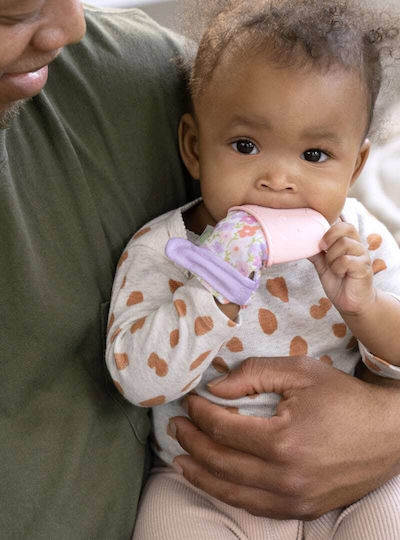 Ingenuity Teething Glove made of Silicone for 3 m+