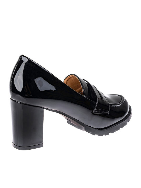 Heels Made of Patent Leather with Medium Heel Black