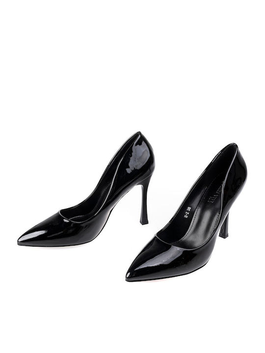 Pointed Toe Heels in Patent Leather with Stiletto Heel Black