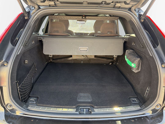 Volvo XC 60 T8 AWD PHEV 2.0 AT8 P Inscription PHEV (Plug-In) '20
