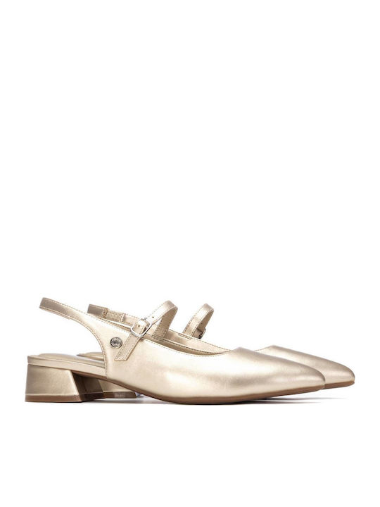 Lackleder Pumps mit Riemen & Niedrigem Absatz Gold